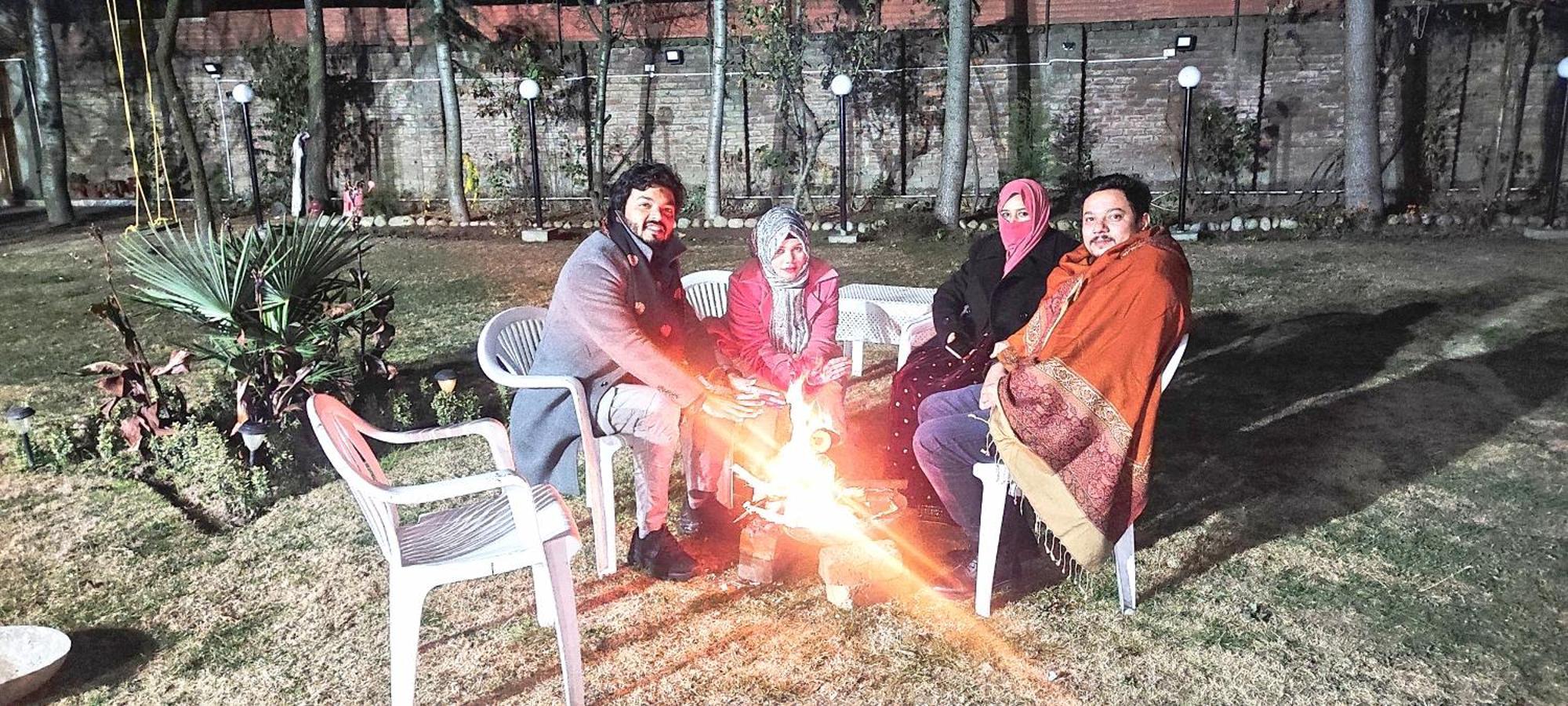 The Clover Inn Srinagar  Luaran gambar